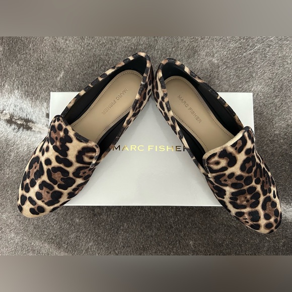 Marc Fisher animal print velvet loafer - 8.5 - worn once as new - Picture 1 of 3